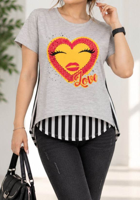 تیشرت پشت بلند آستین کوتاه زنانه ملانژ طرح Love (فری تا 40)